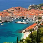 Rafo\'S Old Town Hideaway